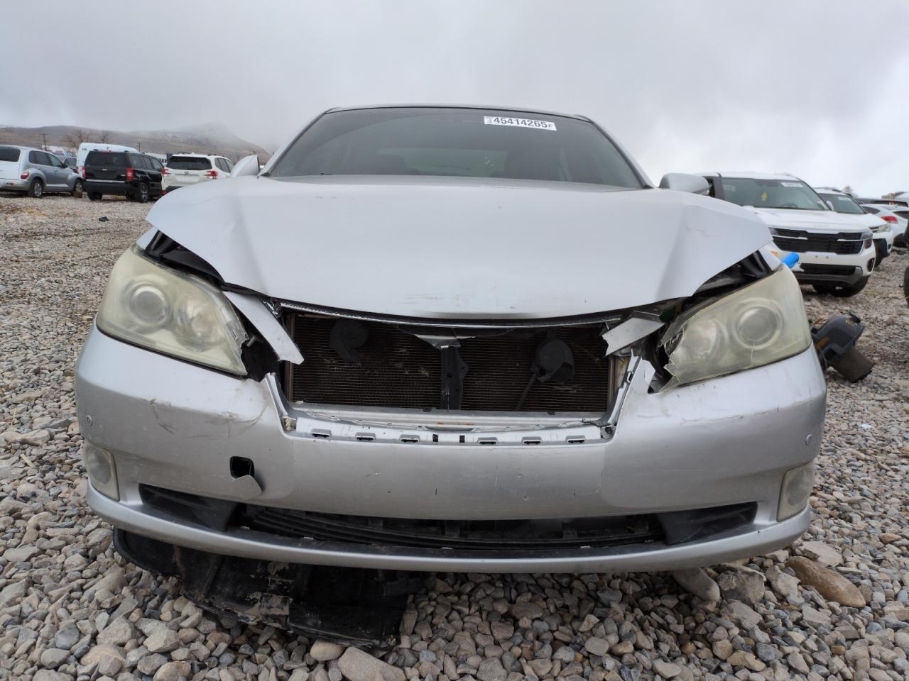 2011 Lexus ES - Image 5