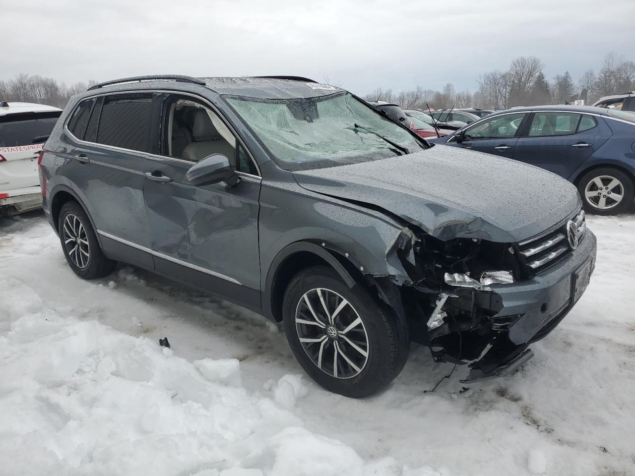 2020 Volkswagen Tiguan - Image 4