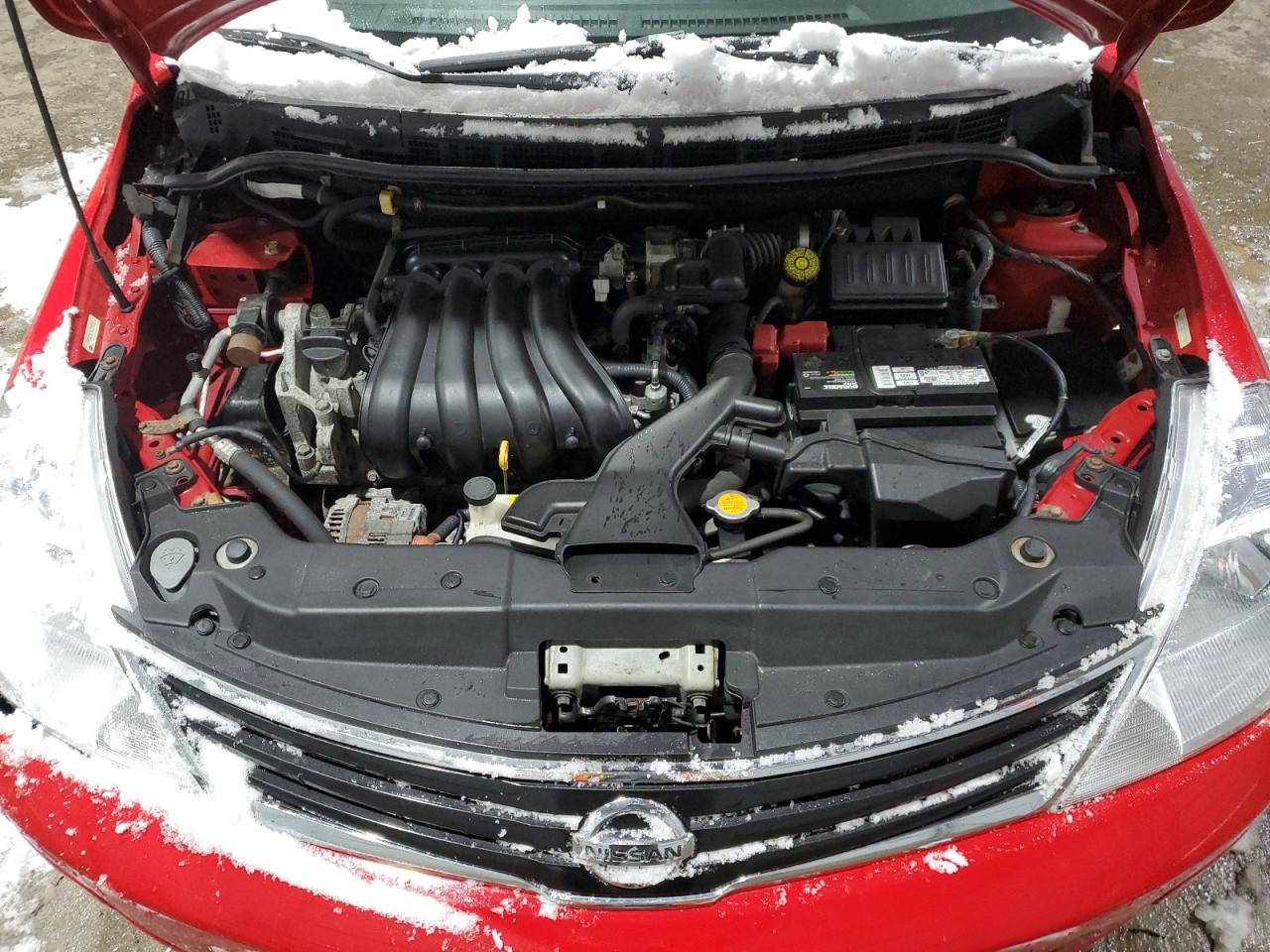 2012 Nissan Versa - Image 11