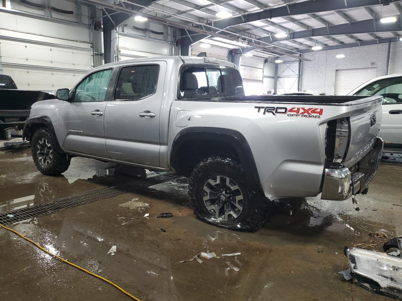 2020 Toyota Tacoma - Image 2