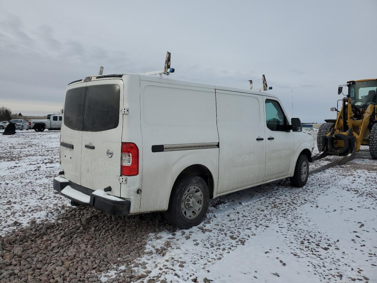 2013 Nissan NV - Image 3