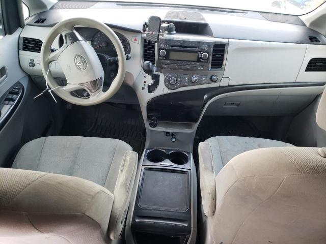 2013 TOYOTA SIENNA 