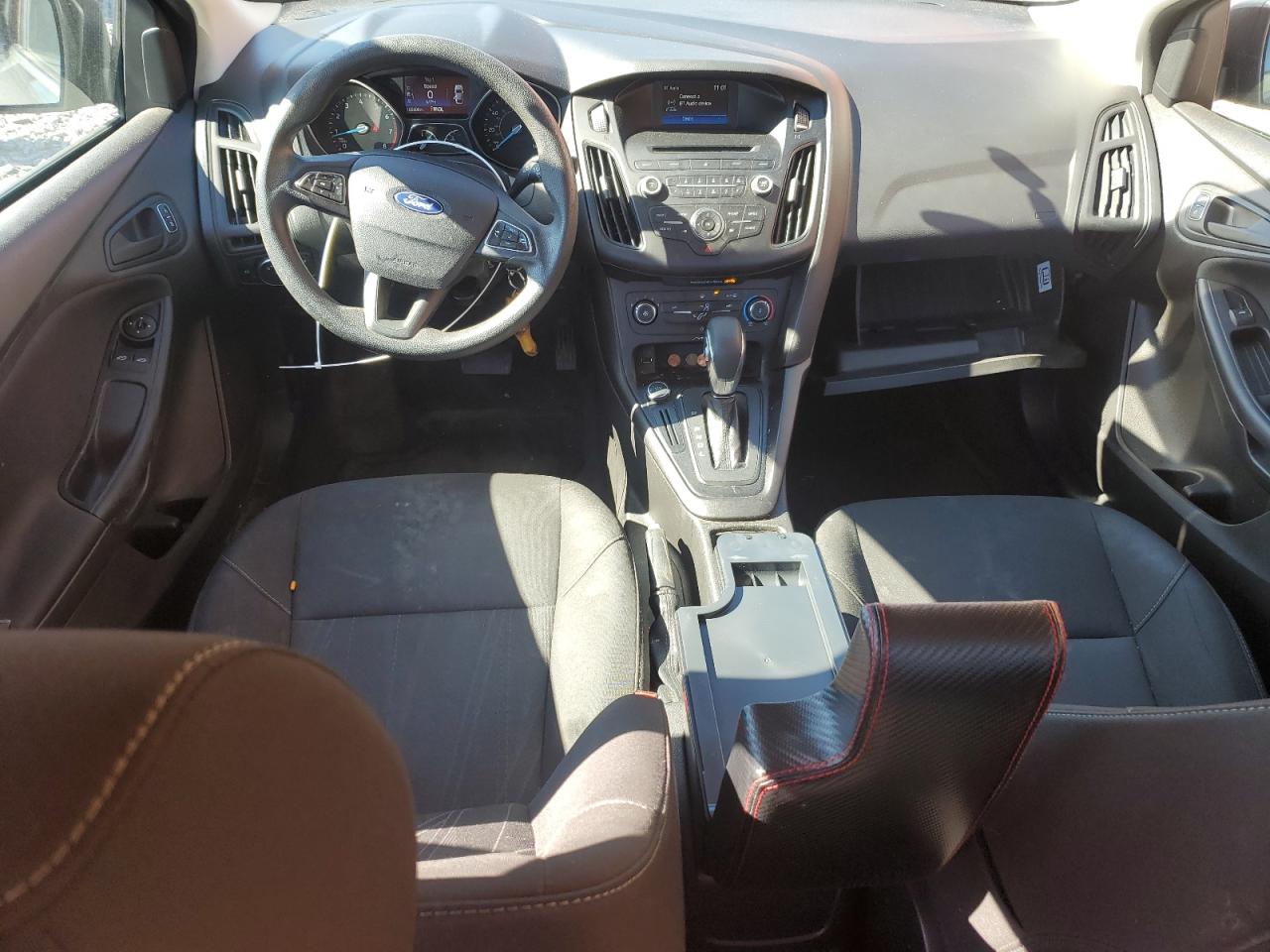 2017 Ford Focus - Image 8