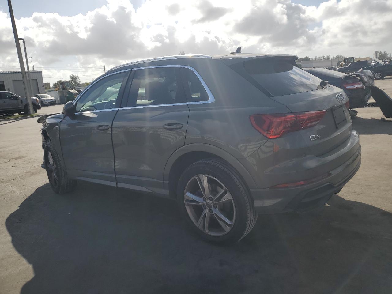 2020 Audi Q3 - Image 2
