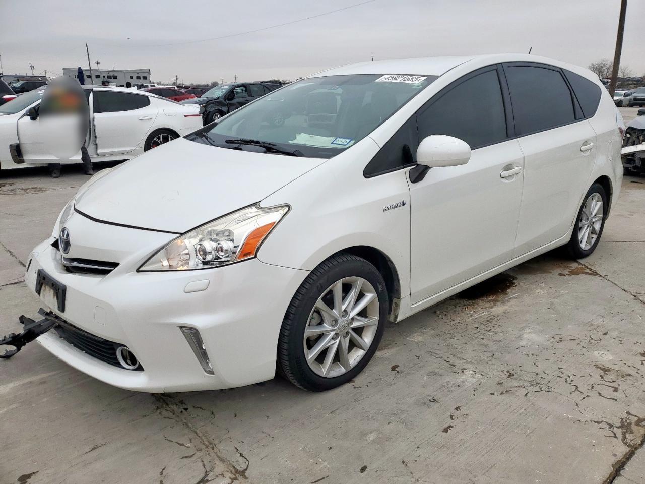 2014 Toyota Prius - Image 1