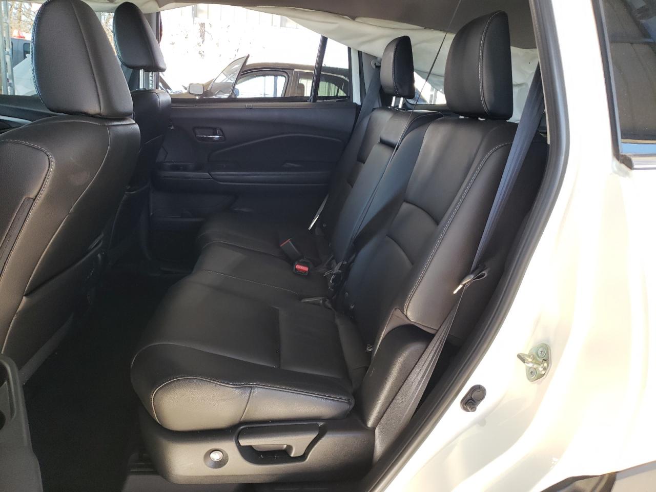 2020 Honda Pilot - Image 11