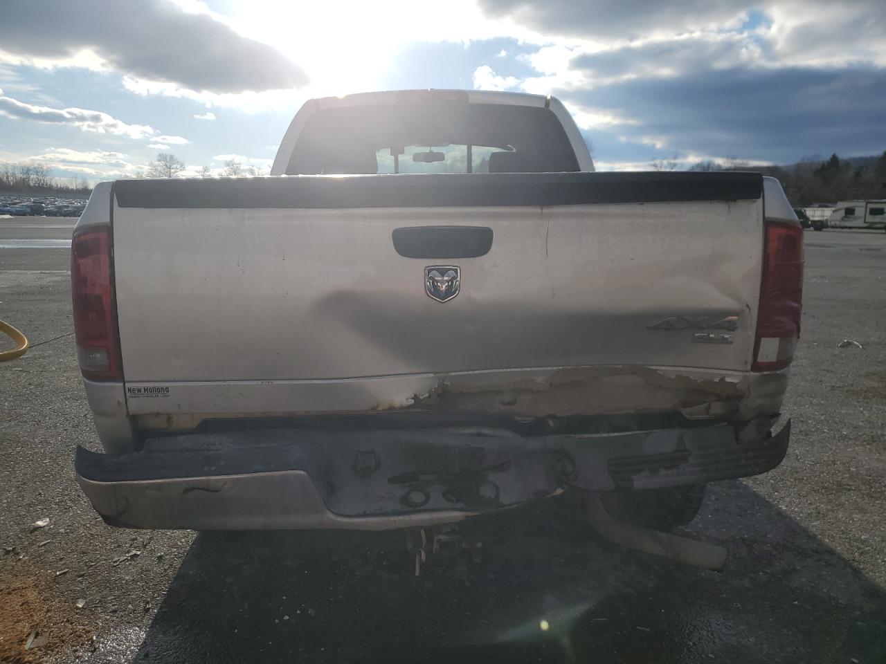 2006 Dodge RAM - Image 6