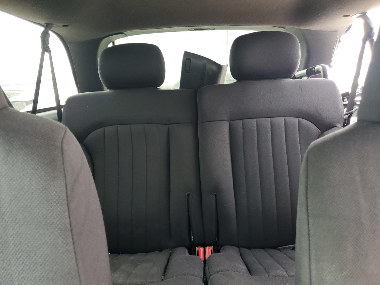 2003 Chevrolet Blazer - Image 10