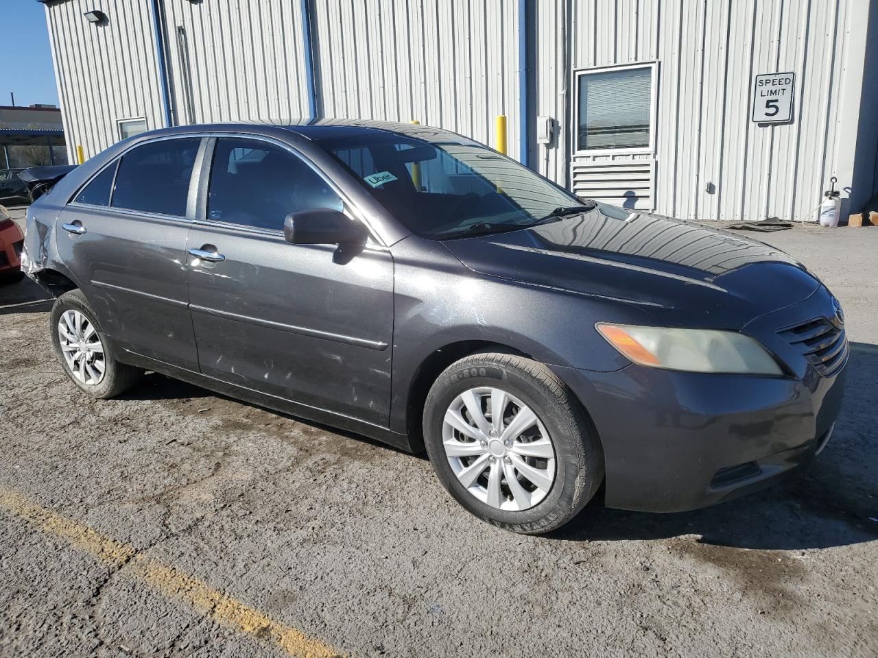 2009 Toyota Camry - Image 4