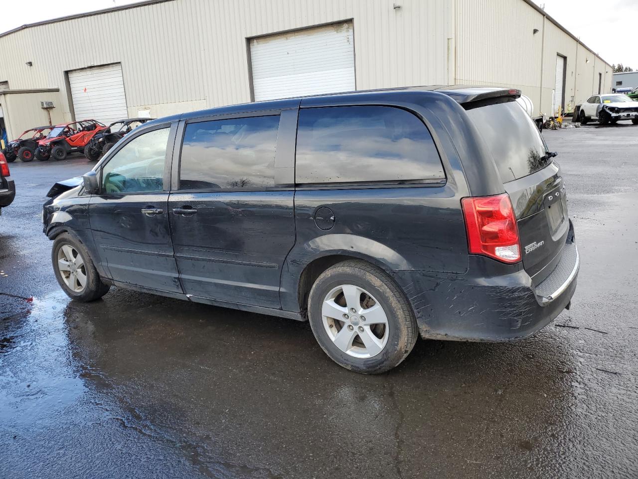 2013 Dodge Caravan - Image 2