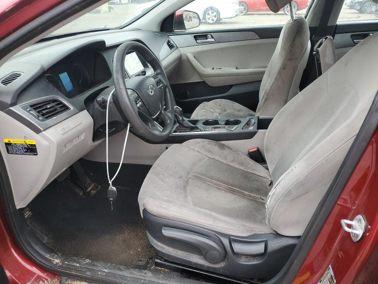 2016 Hyundai Sonata - Image 7