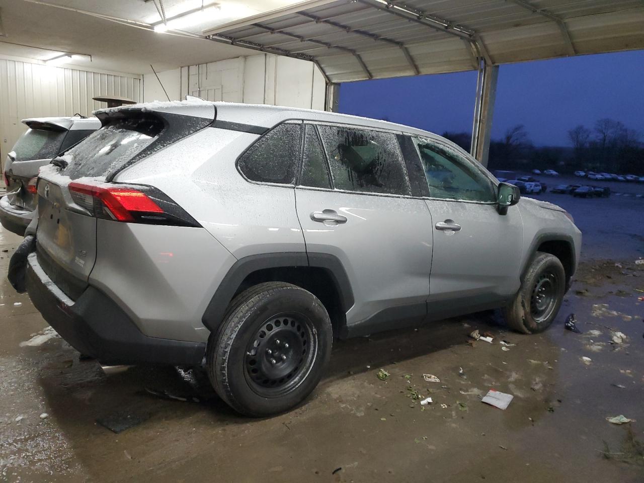 2024 Toyota RAV 4 - Image 3