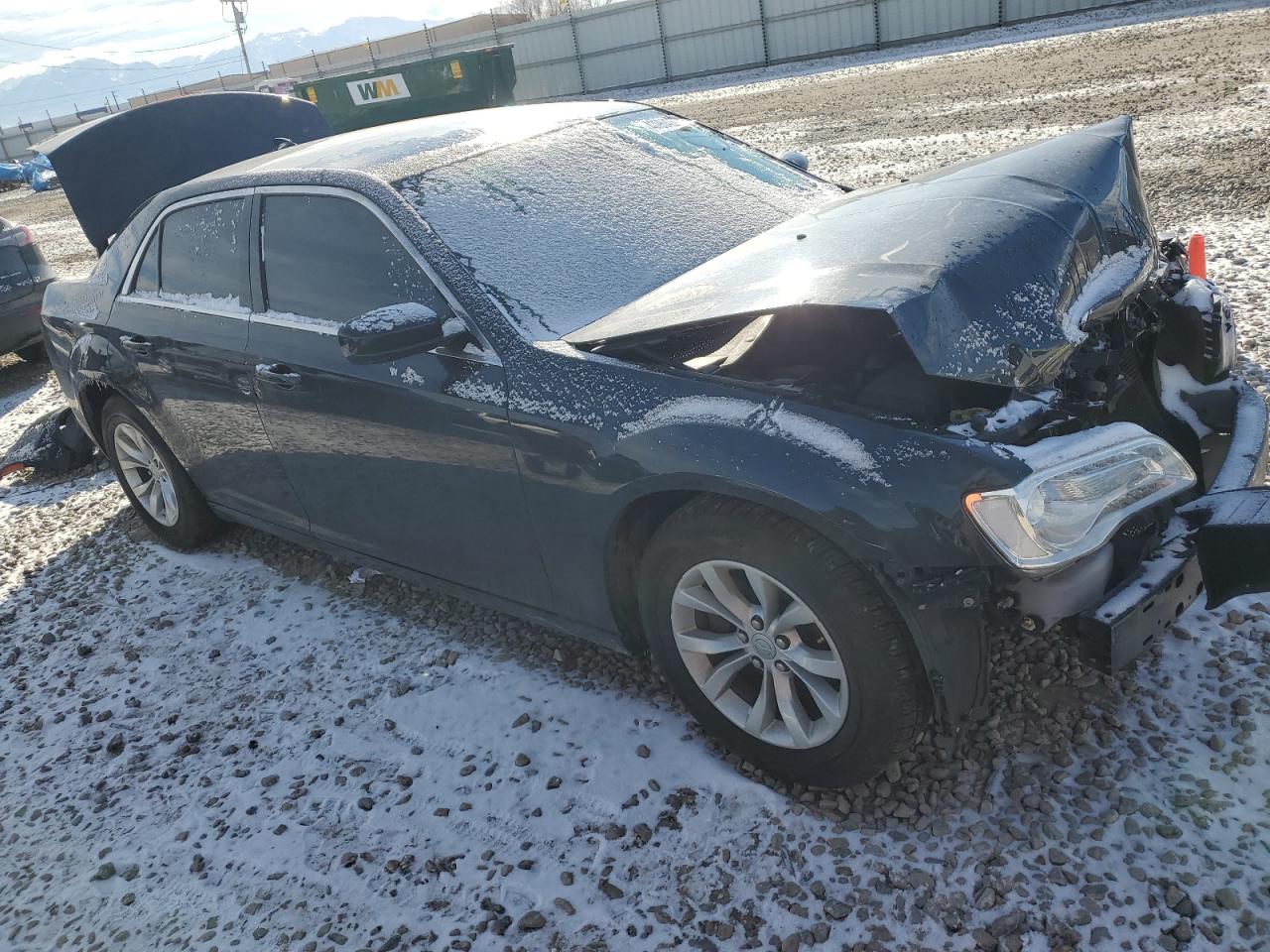 2015 Chrysler 300 - Image 4