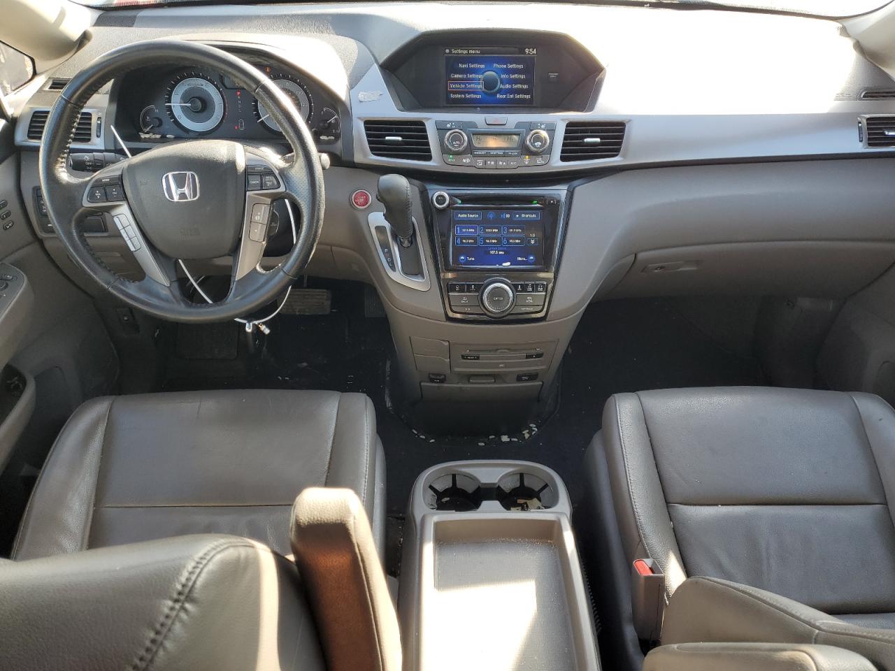 2014 Honda Odyssey - Image 8