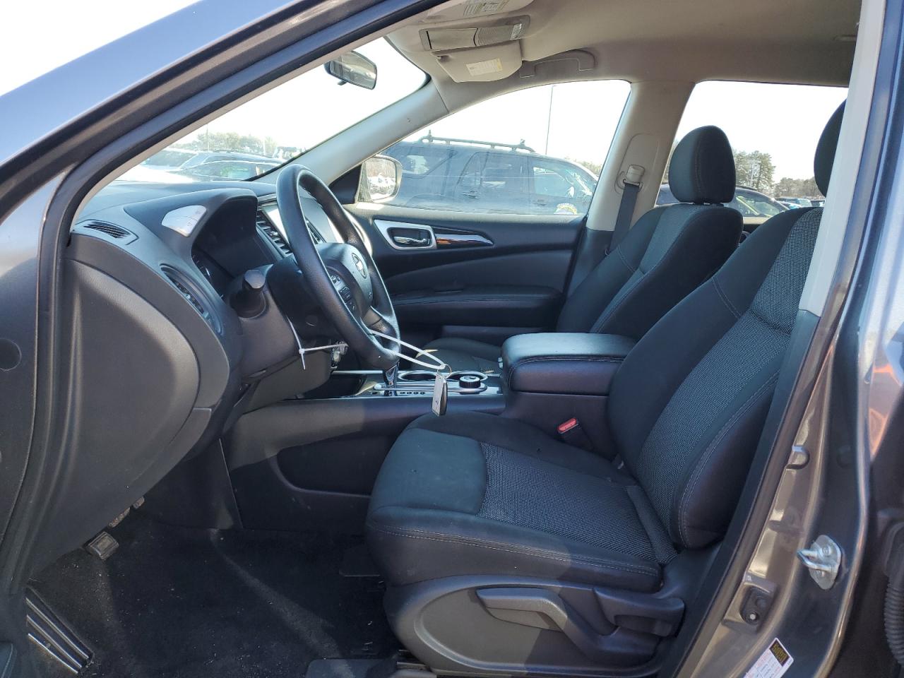 2019 Nissan Pathfinder S VIN: 5N1DR2MM0KC651688 Lot: 47179175