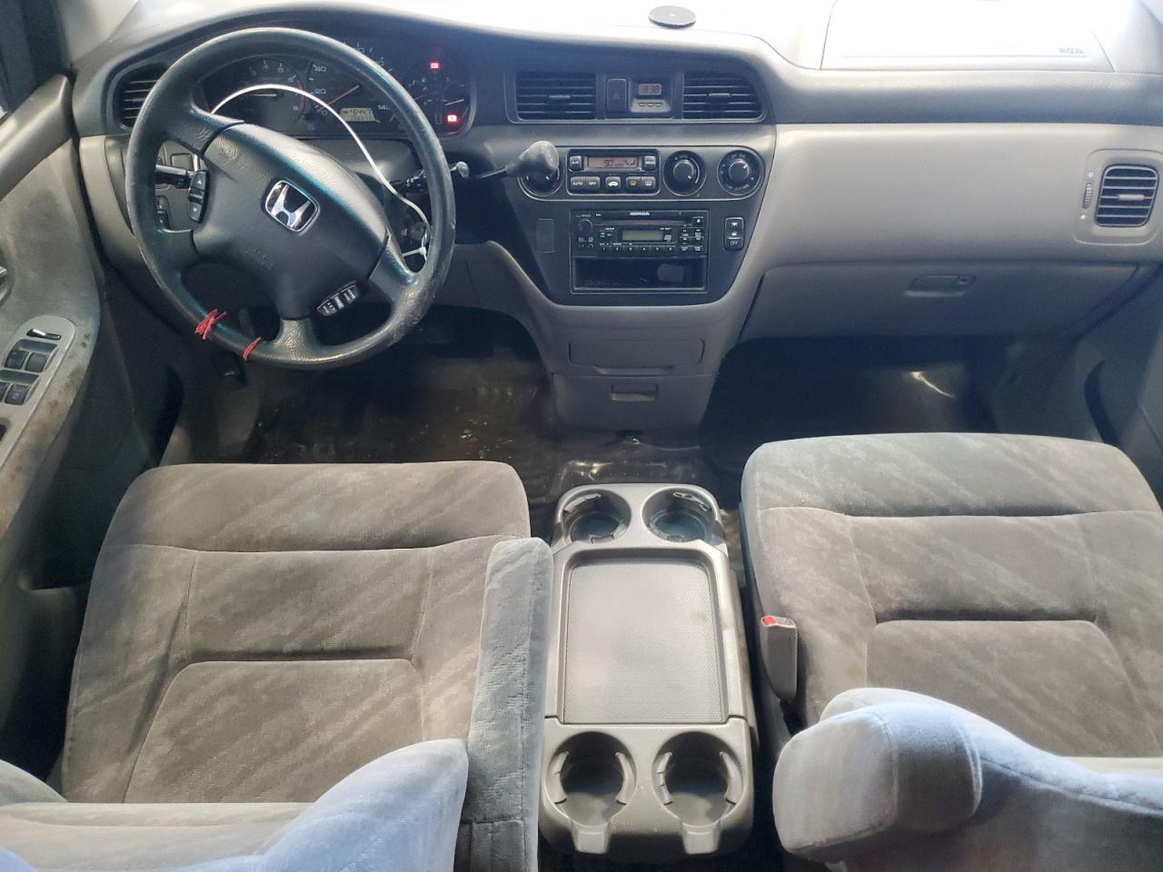 2002 Honda Odyssey - Image 8