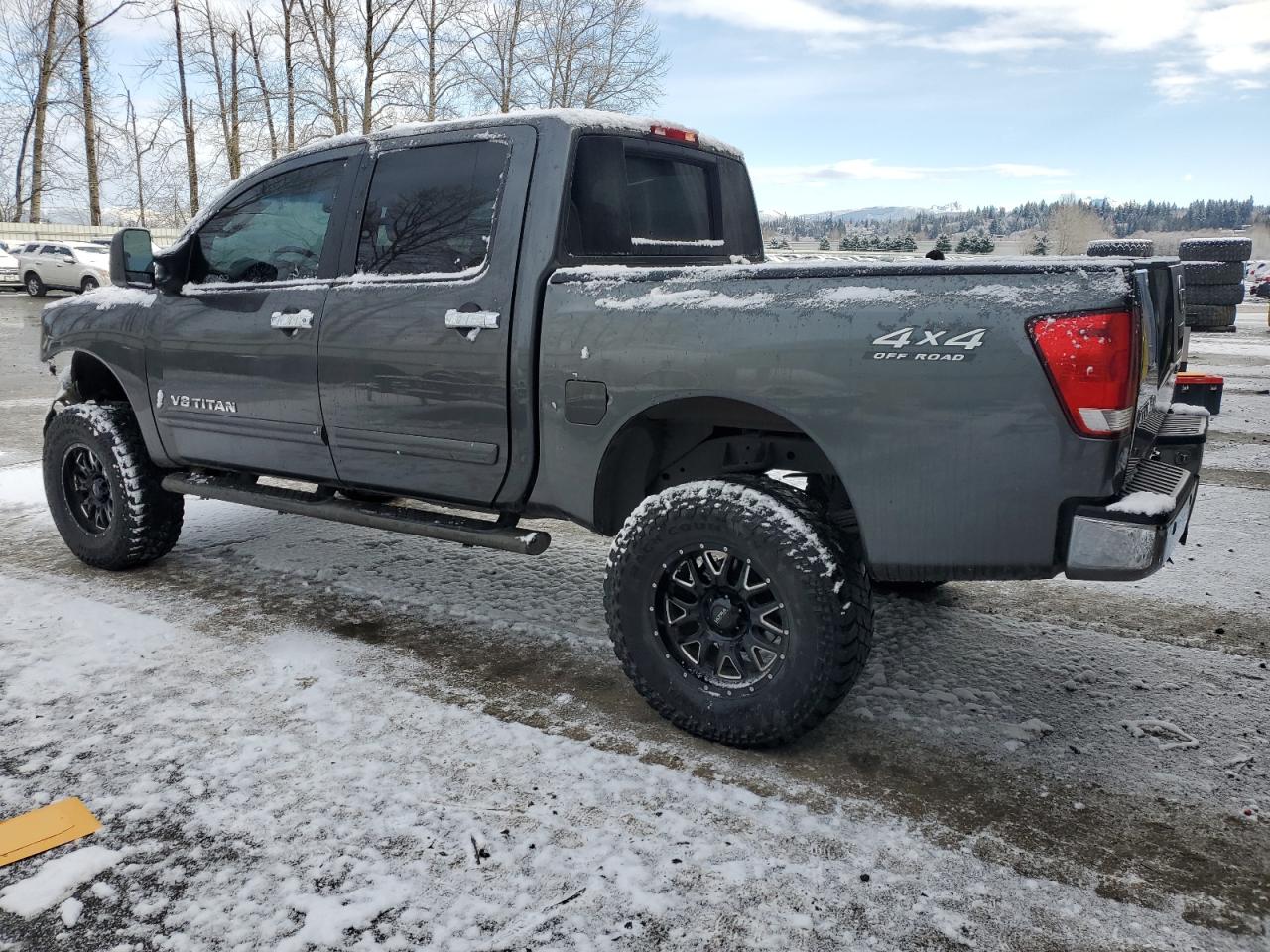 2006 Nissan Titan - Image 2