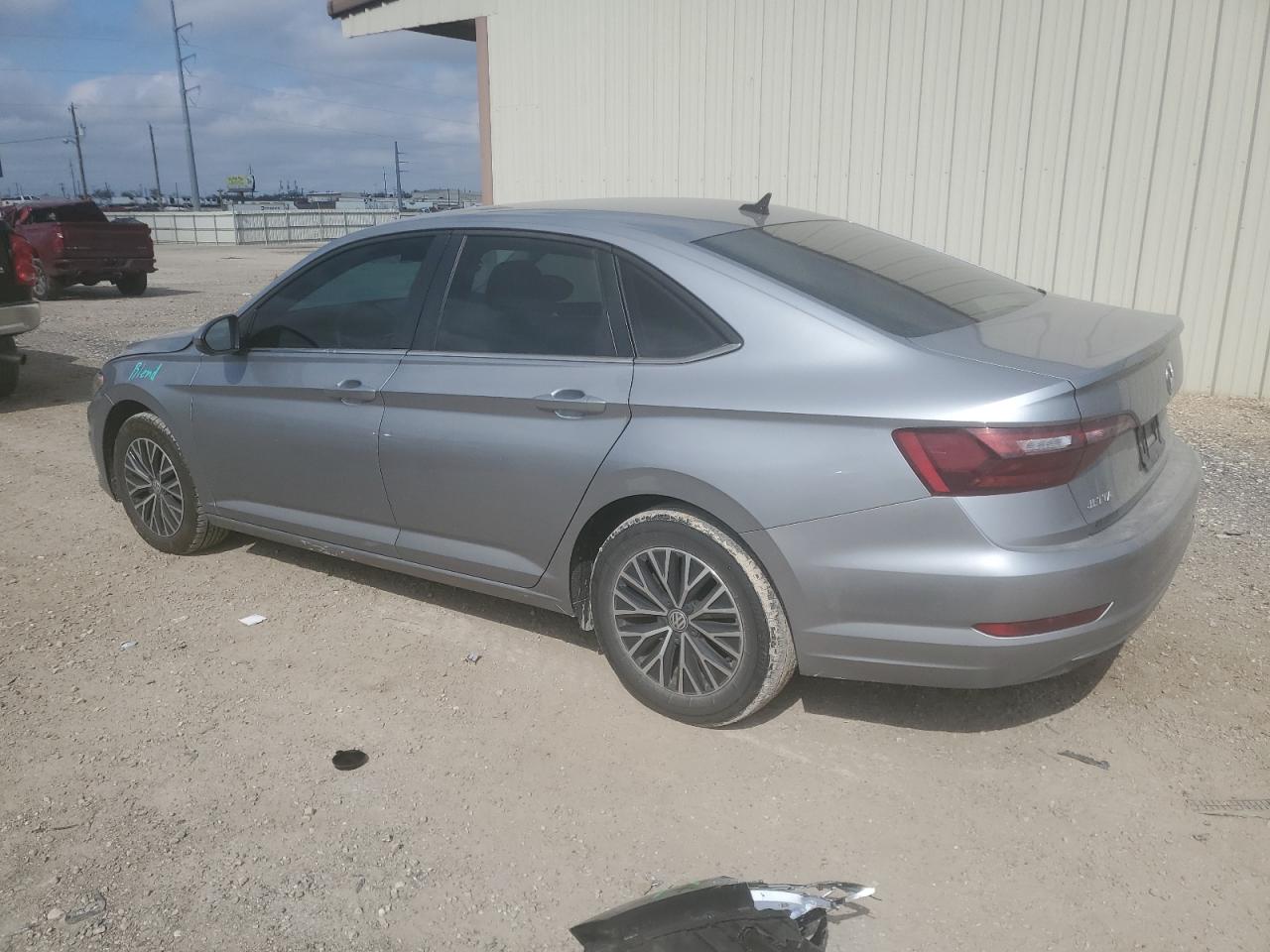 2021 Volkswagen Jetta - Image 2
