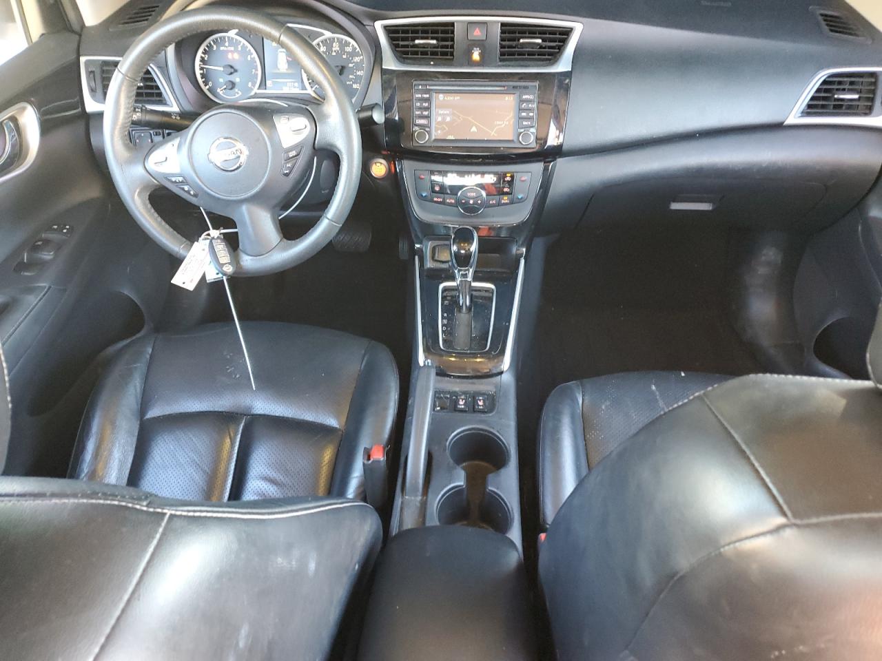 2016 Nissan Sentra - Image 8