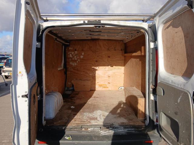 2007 VAUXHALL VIVARO 270