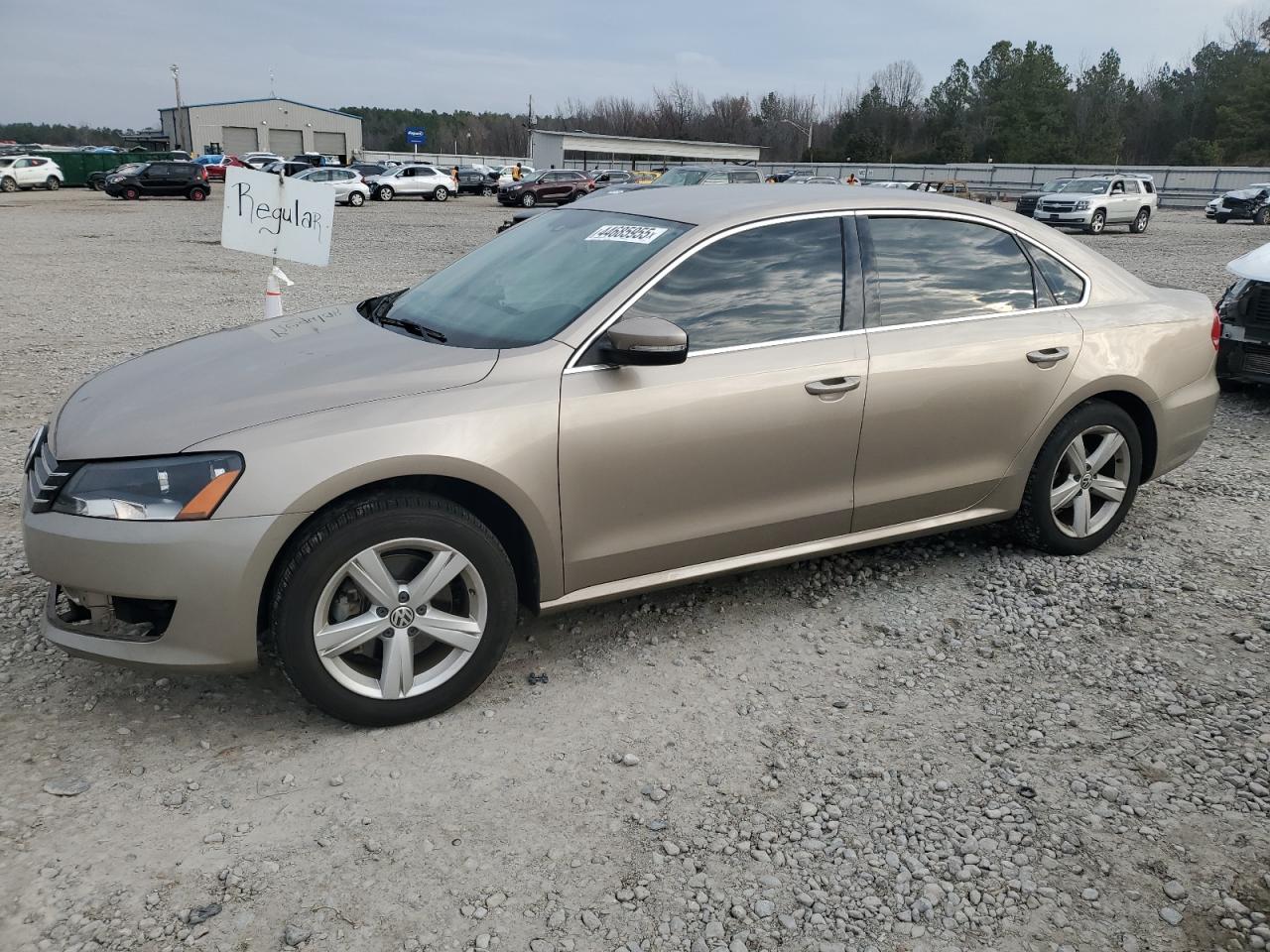 2015 Volkswagen Passat - Image 1