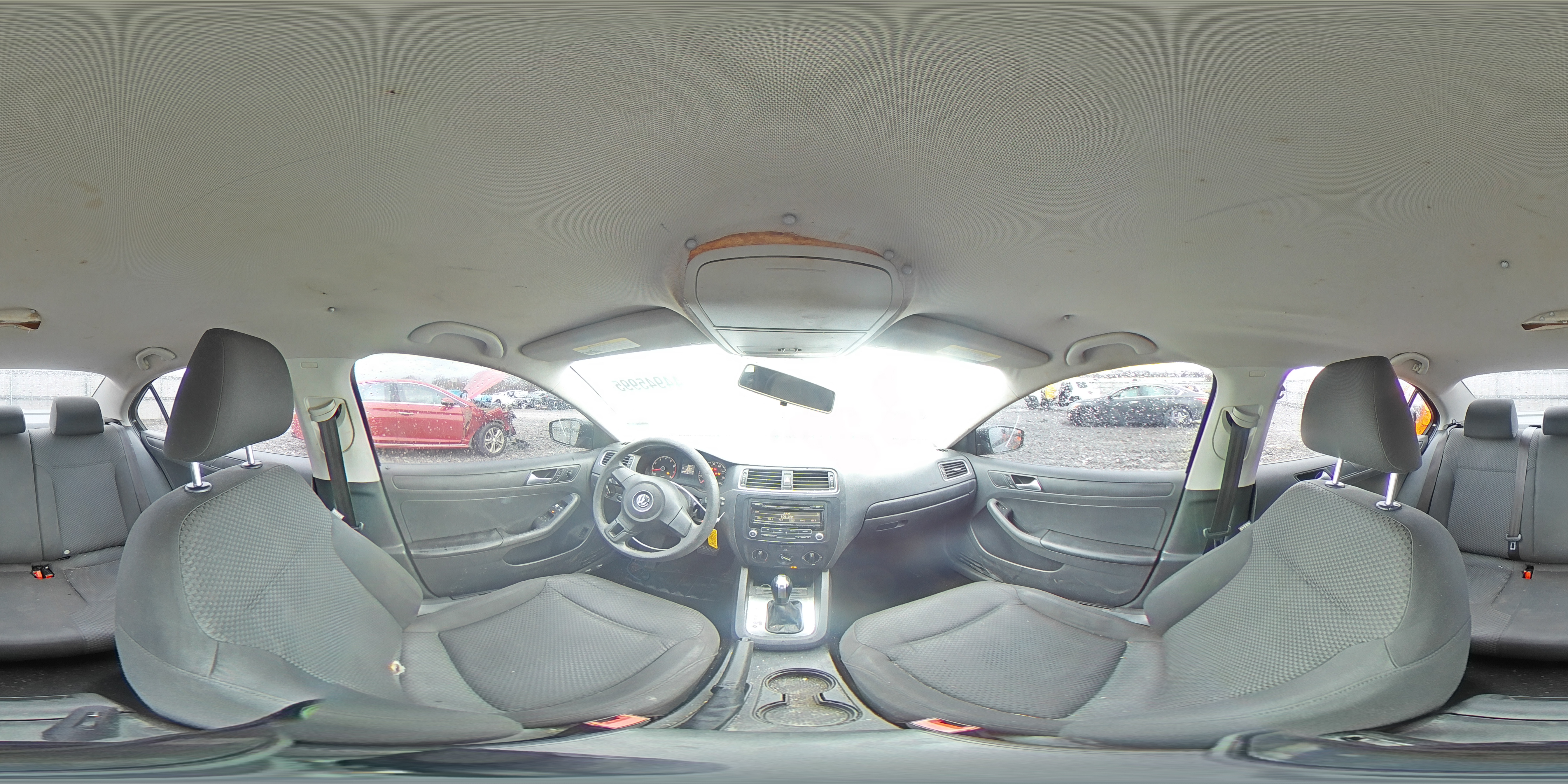 2014 Volkswagen Jetta - Image 12