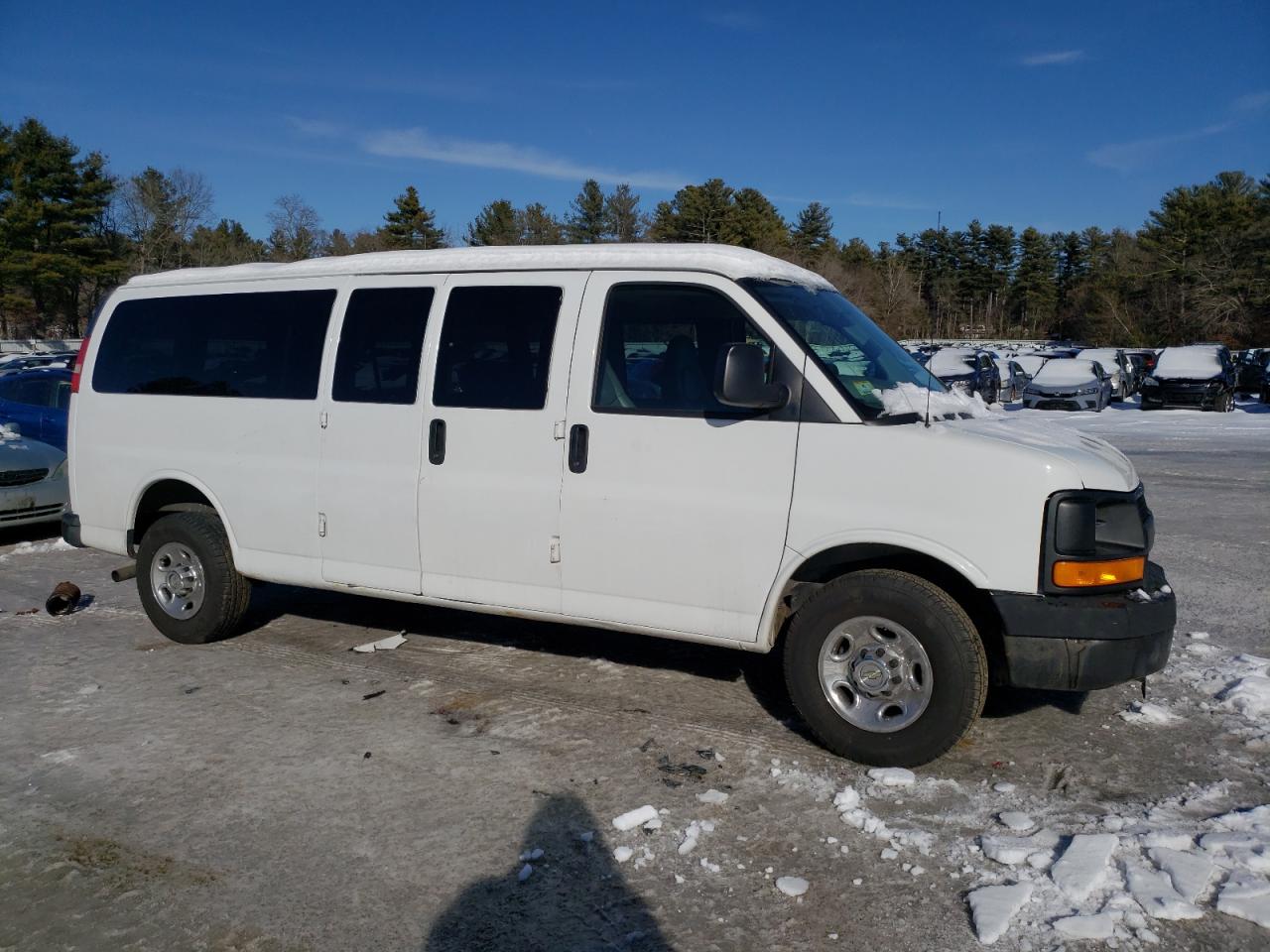 2008 Chevrolet Express - Image 4