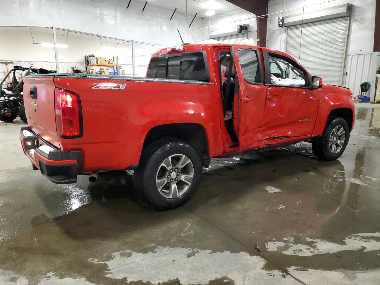 2018 Chevrolet Colorado - Image 3