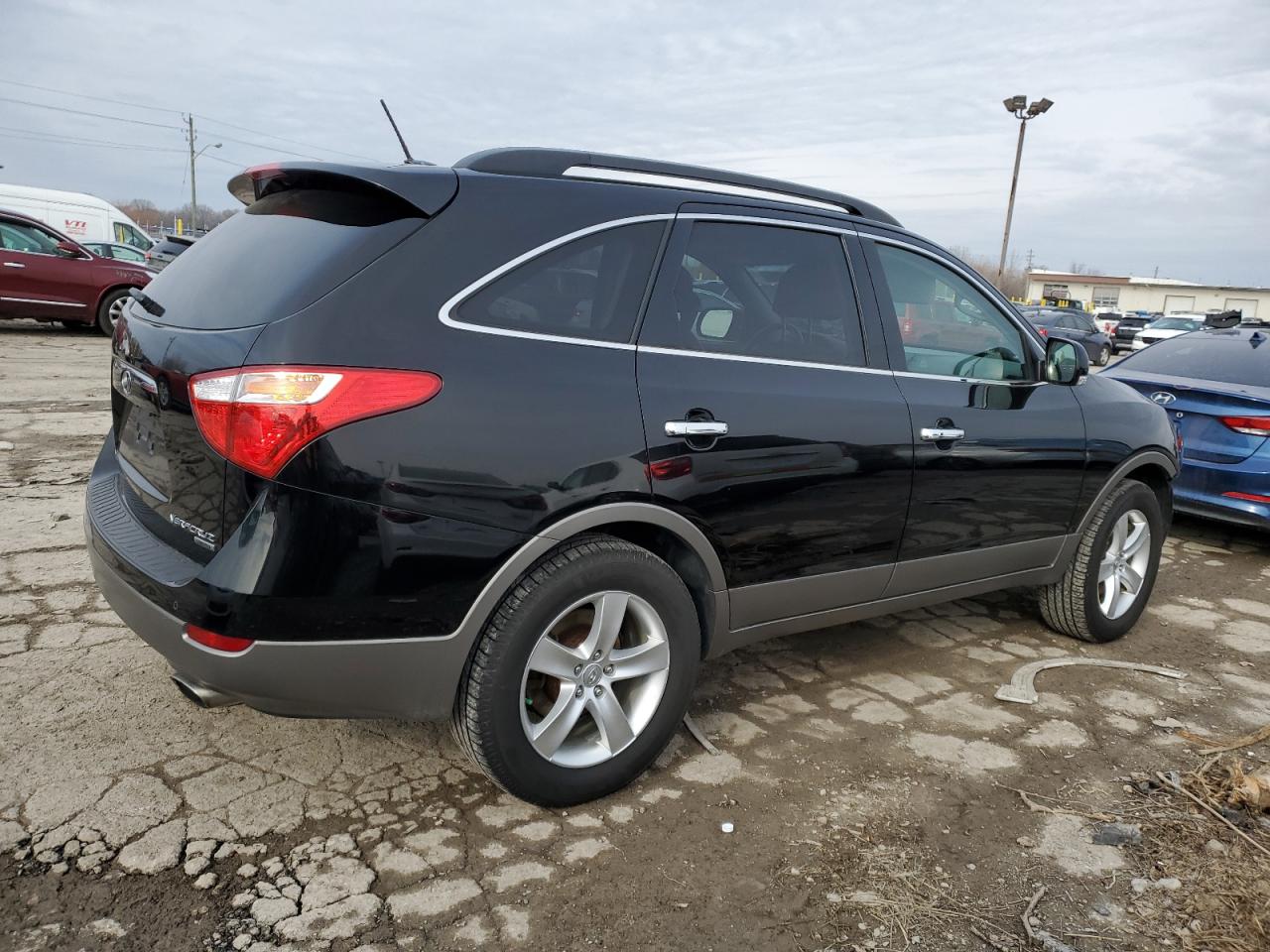 2011 Hyundai Veracruz - Image 3