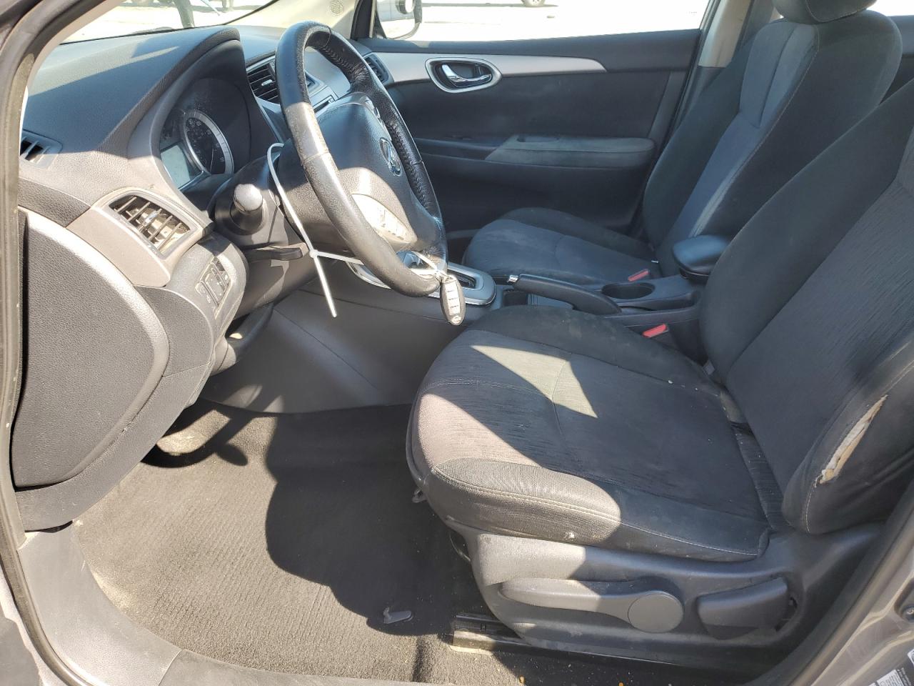 2015 Nissan Sentra - Image 7