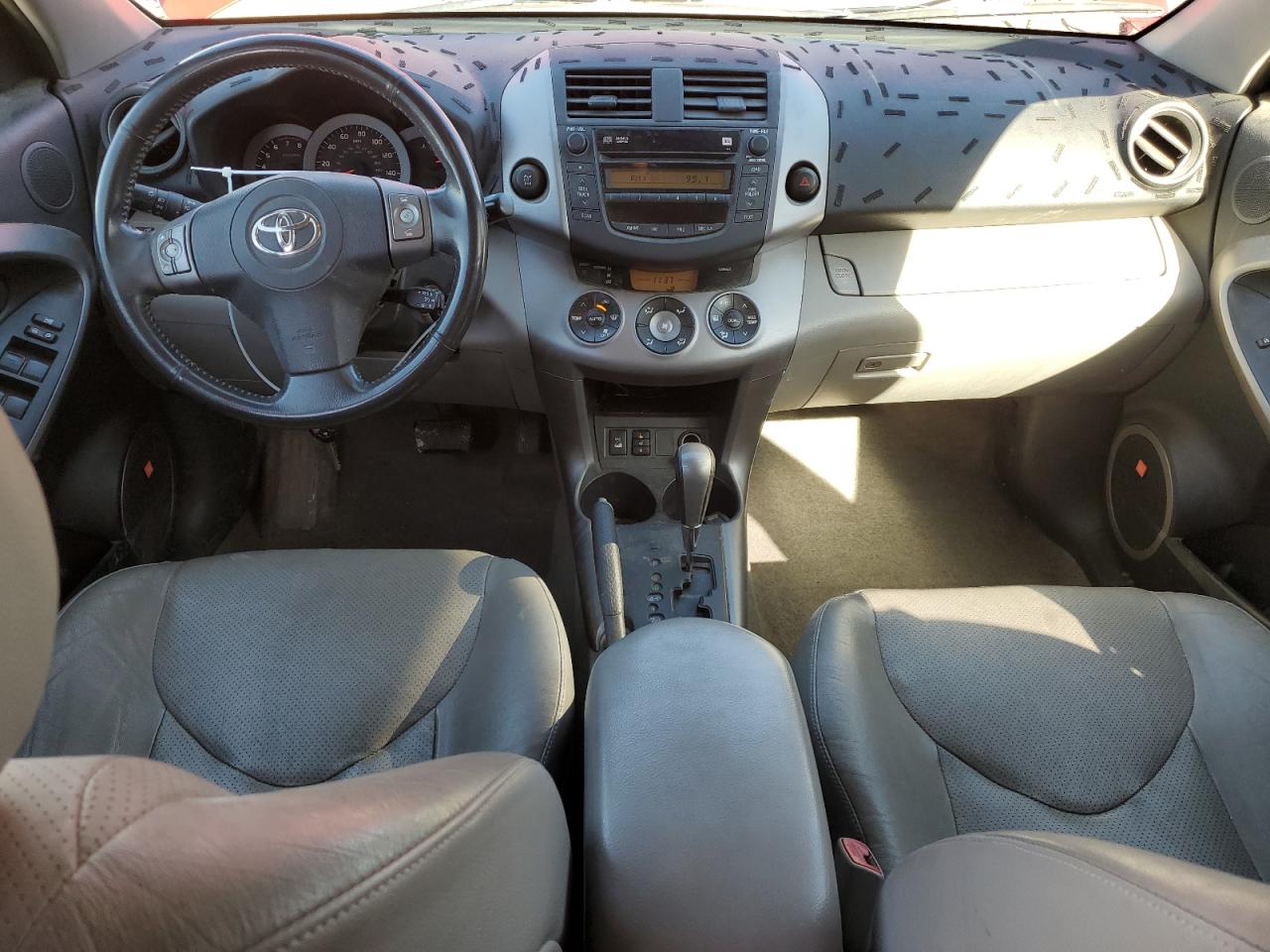 2008 Toyota RAV 4 - Image 8