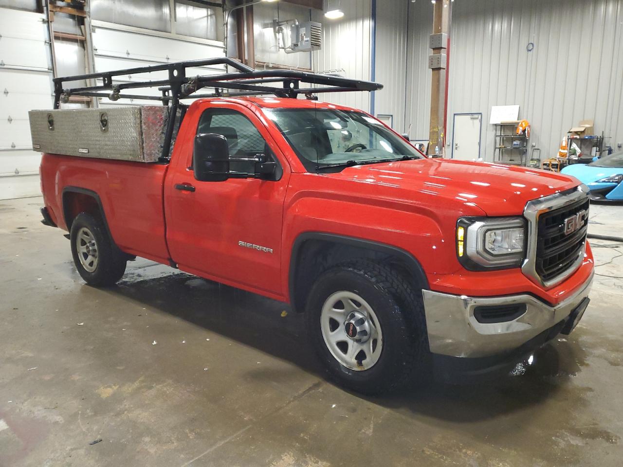 2017 GMC Sierra - Image 4