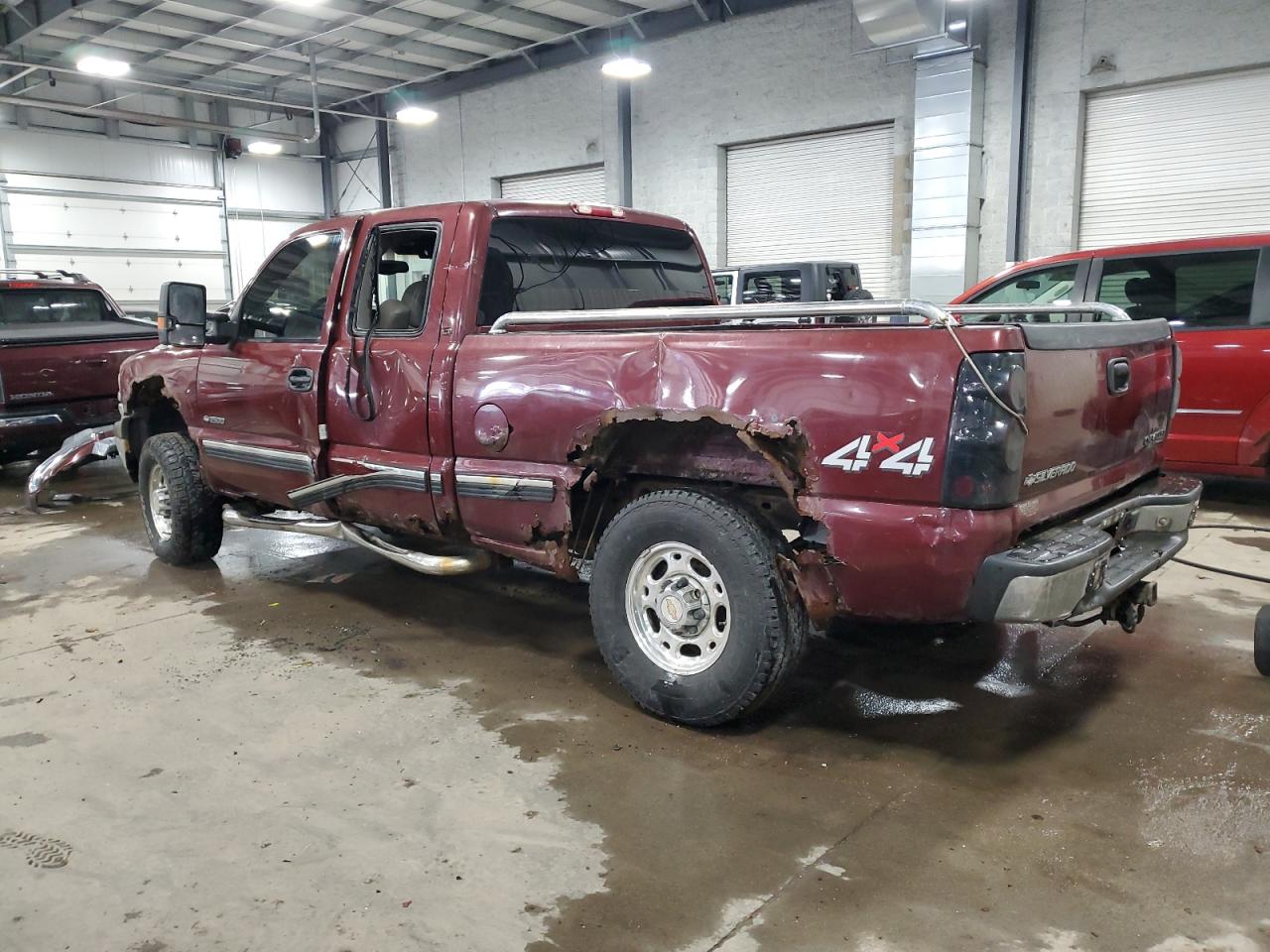 2000 Chevrolet Silverado - Image 2
