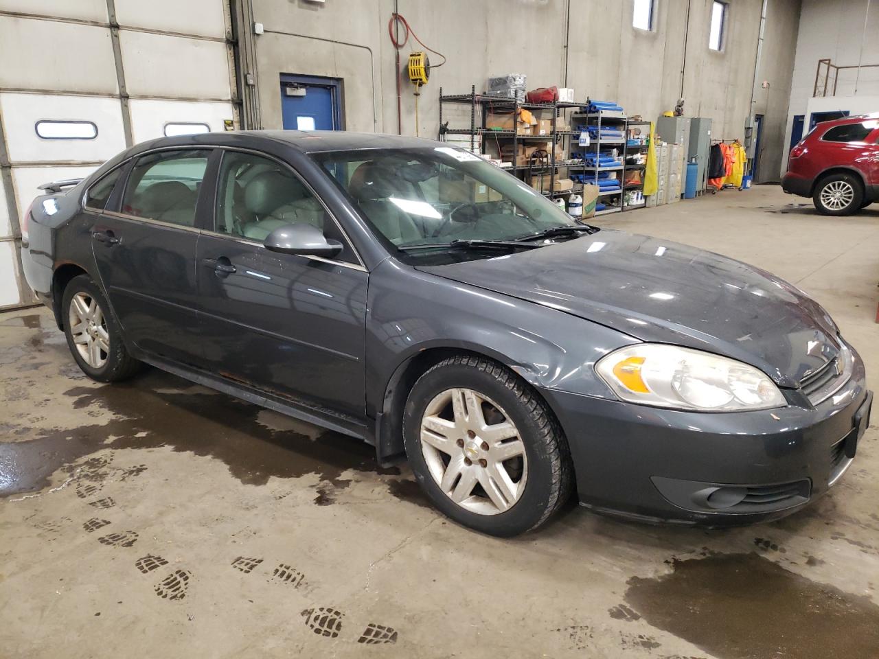 2010 Chevrolet Impala - Image 4