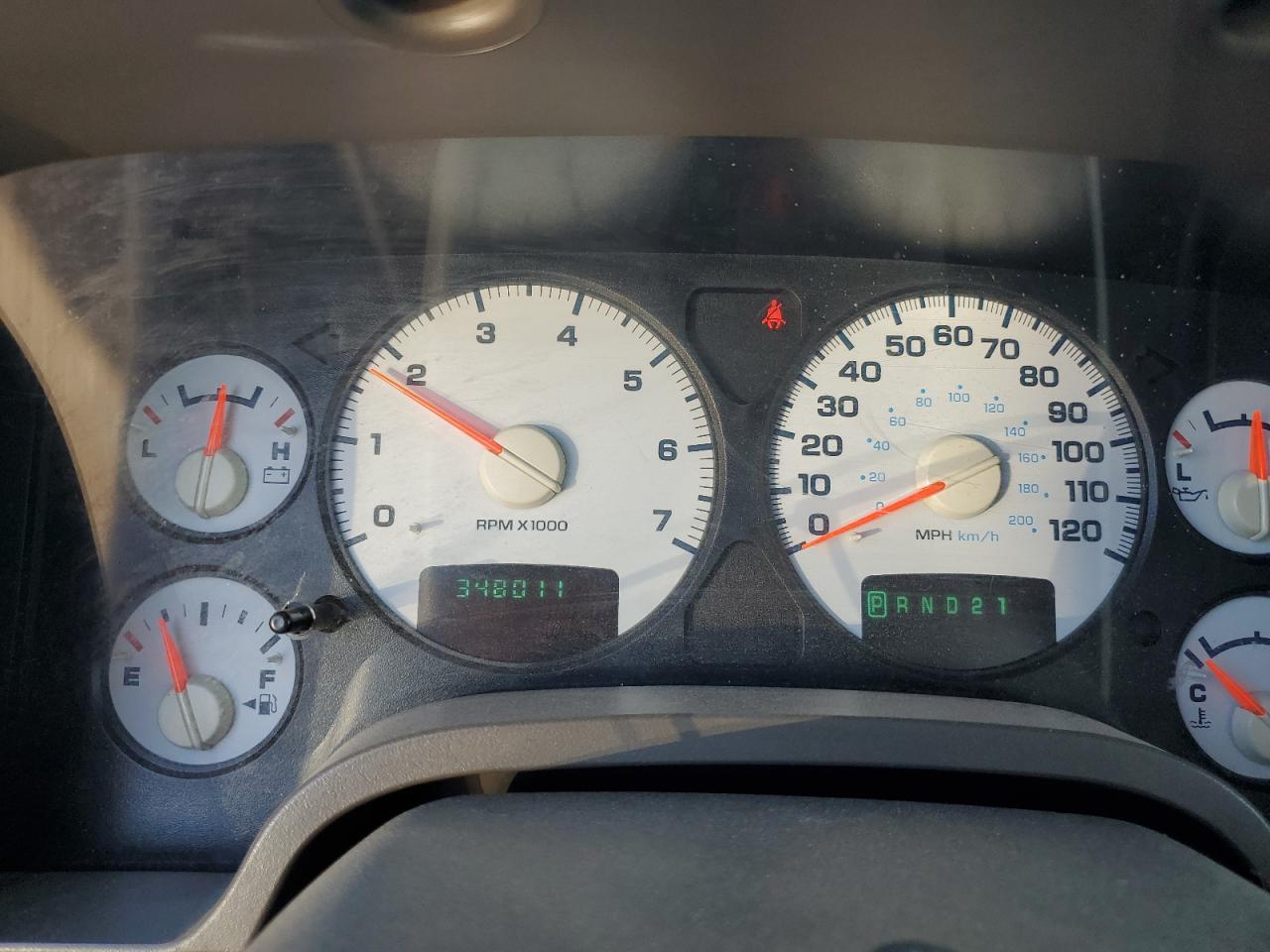 2004 Dodge RAM - Image 9