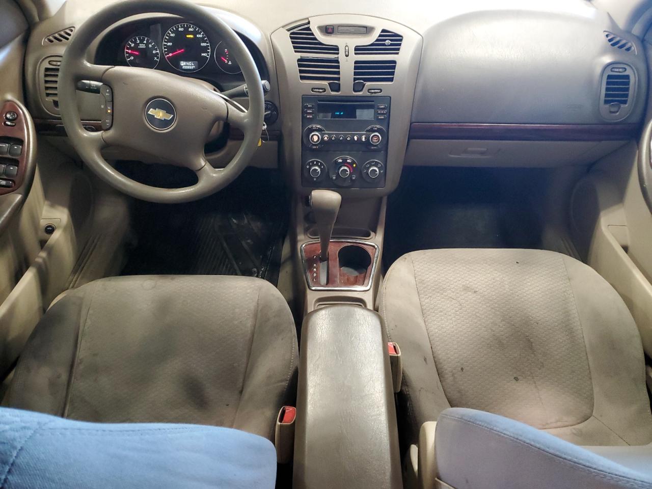 2006 Chevrolet Malibu - Image 8