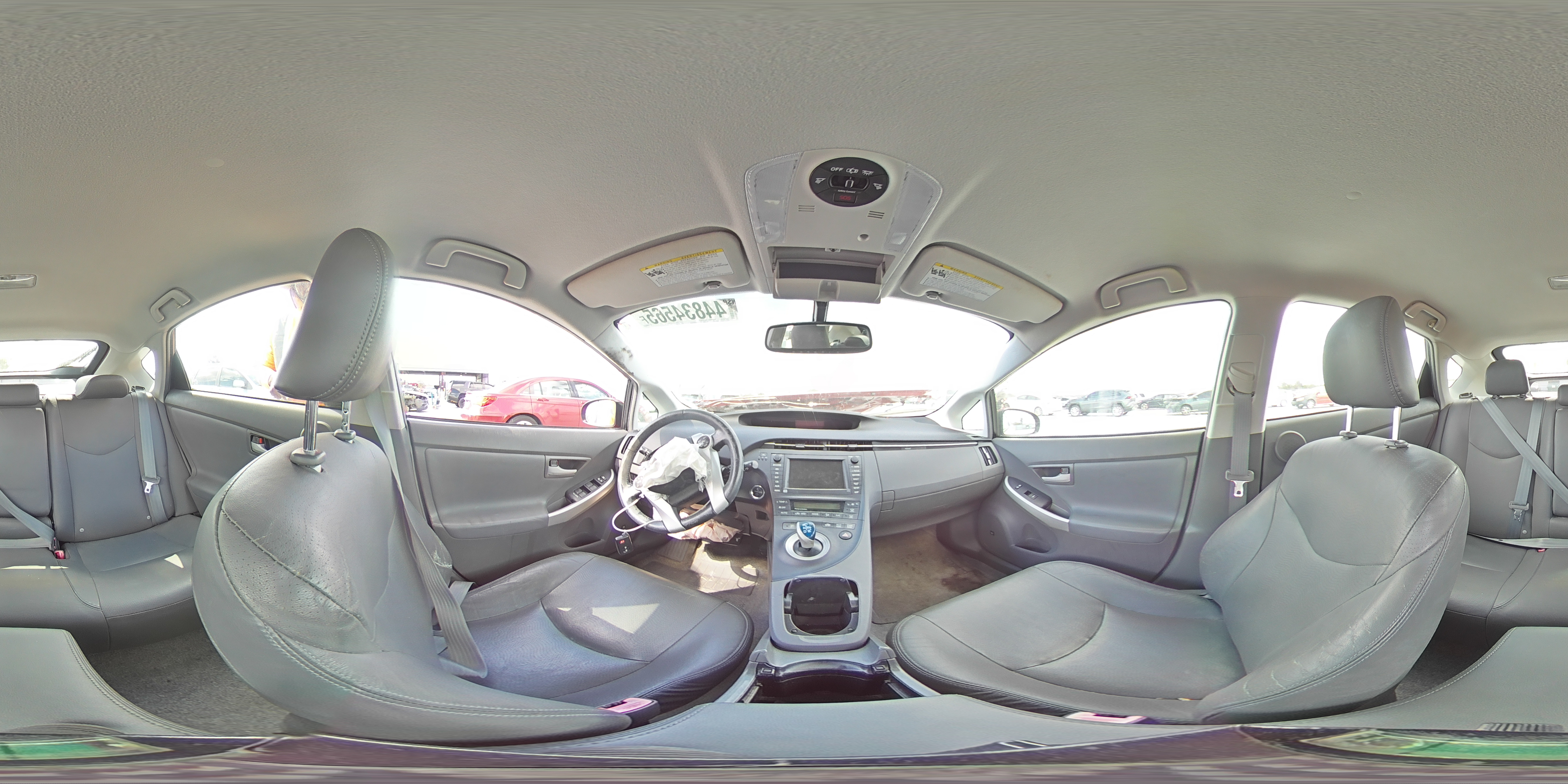 2010 Toyota Prius - Image 13