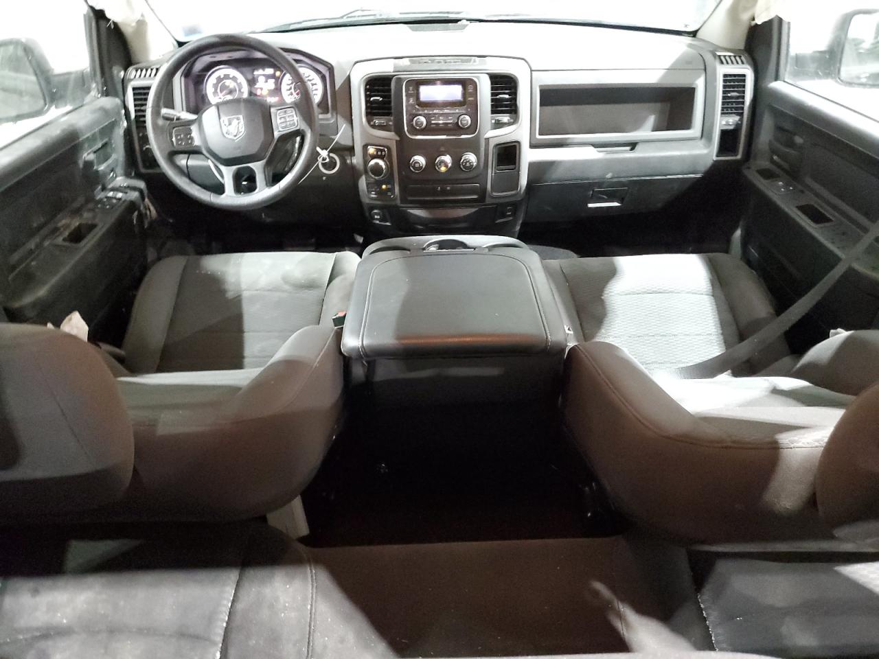 2019 RAM 1500 - Image 8