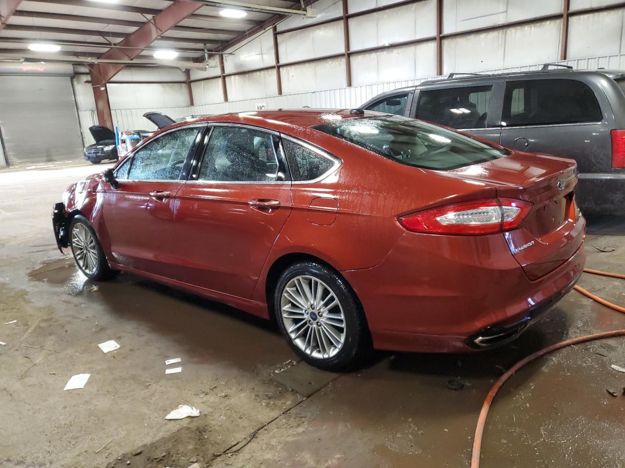 2014 Ford Fusion - Image 2