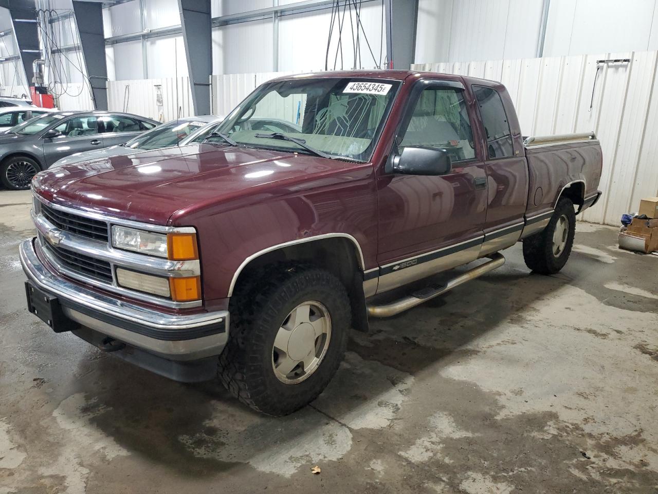 1998 Chevrolet GMT-400 - Image 1