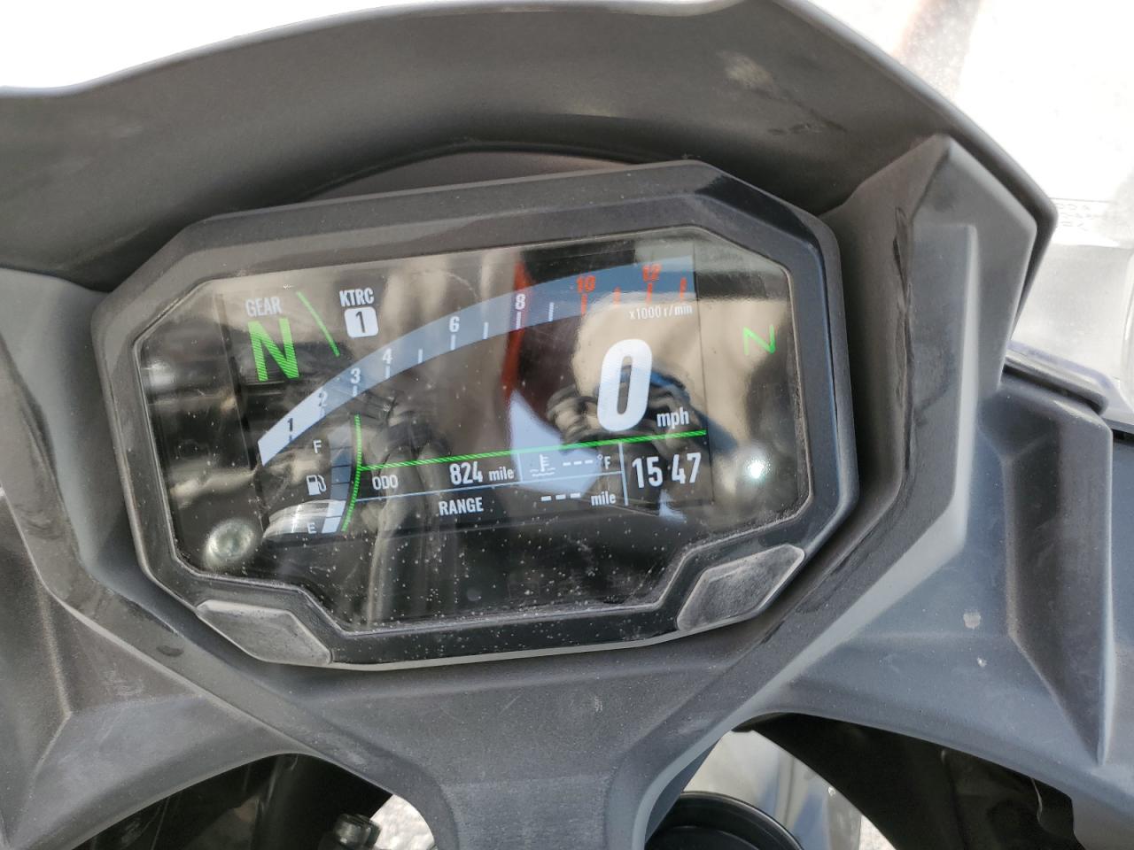 2025 Kawasaki Ex650 R VIN: ML5EXER1XSDAE0732 Lot: 44159925