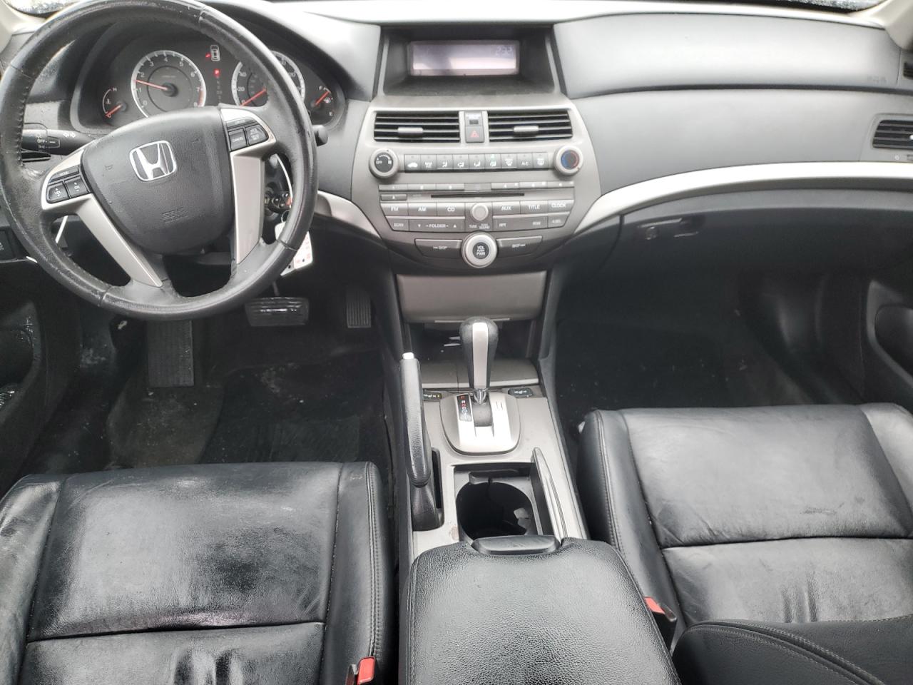 2011 Honda Accord - Image 8