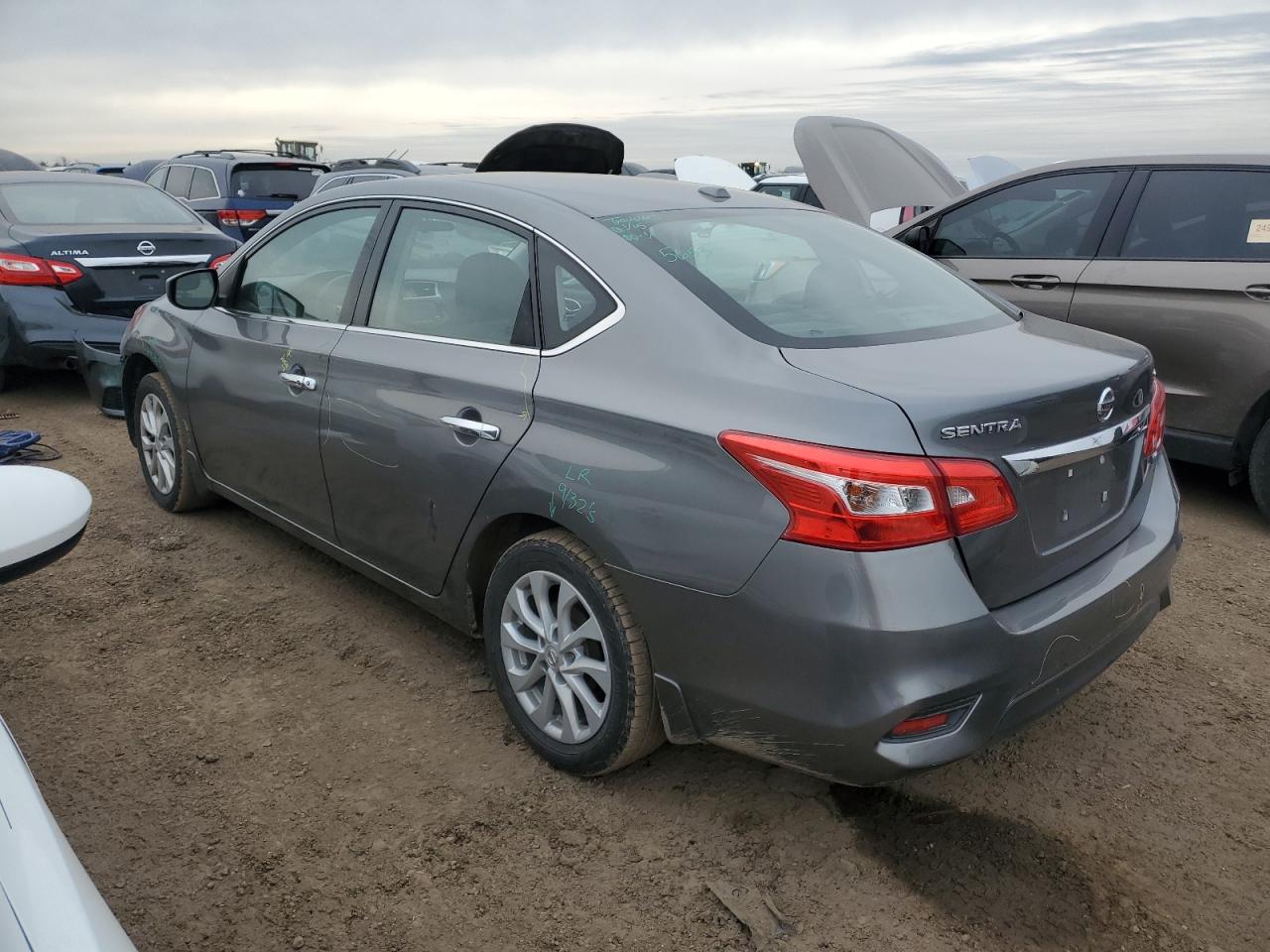 2018 Nissan Sentra - Image 2