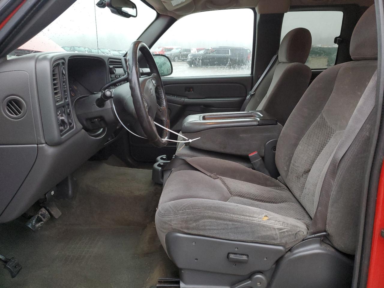 2007 Chevrolet Silverado - Image 7