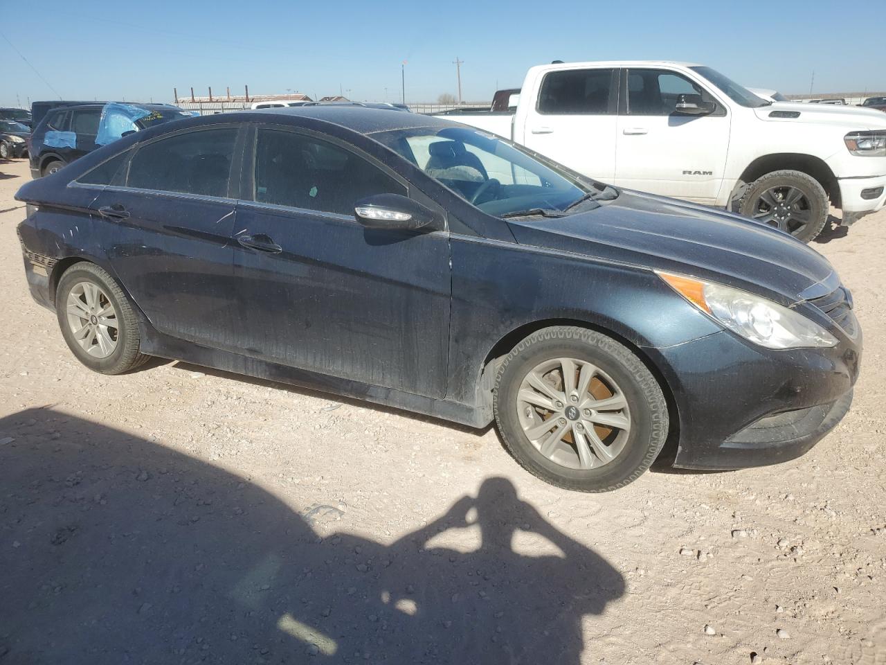2014 Hyundai Sonata - Image 4