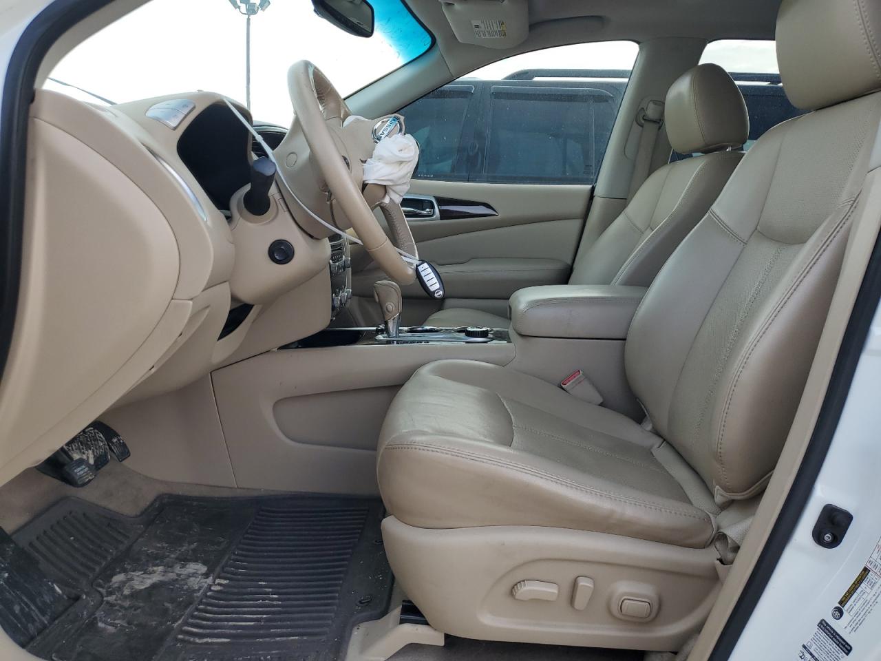 2015 Nissan Pathfinder - Image 7