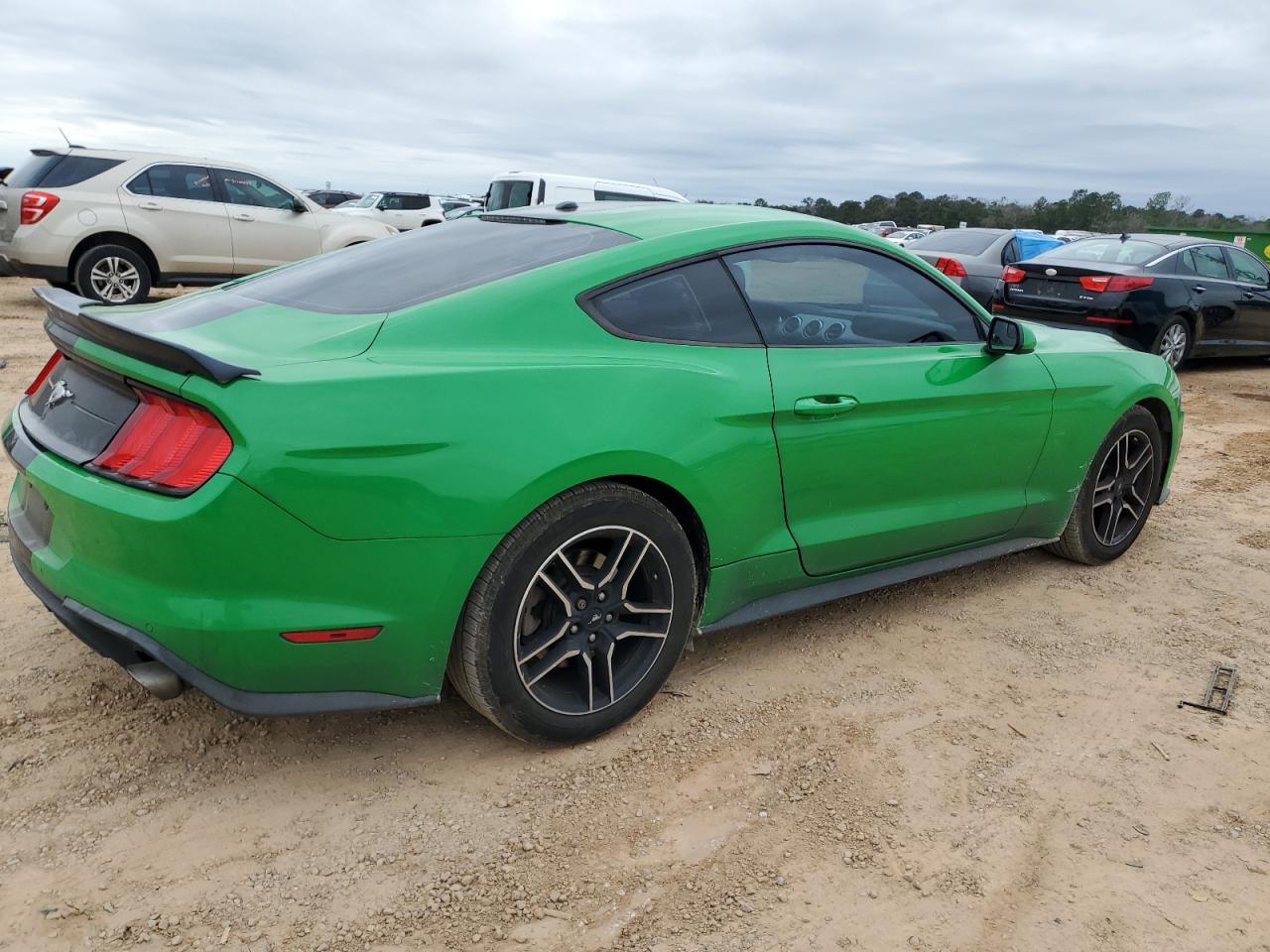 2019 Ford Mustang - Image 3