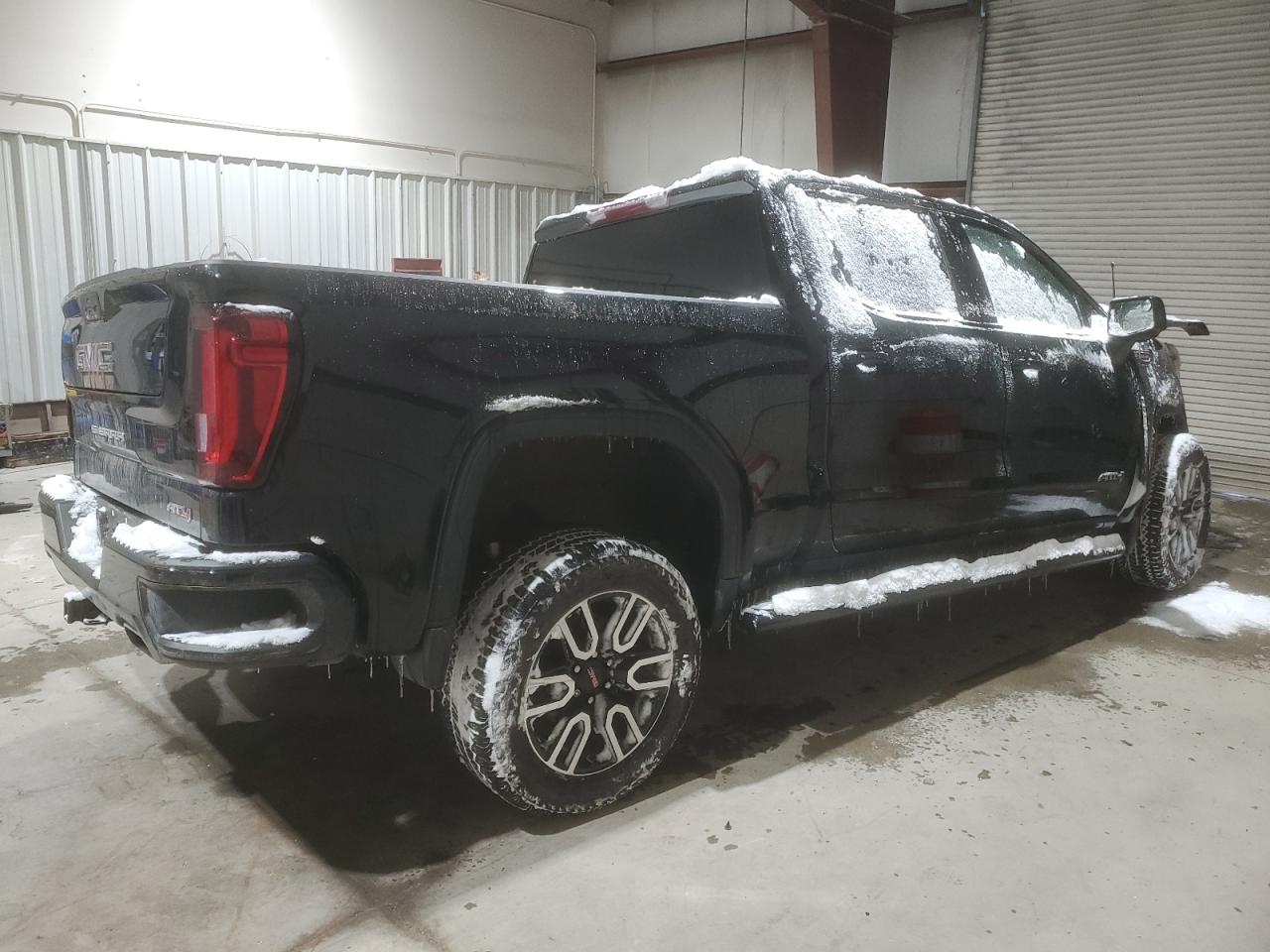 2021 GMC Sierra - Image 3