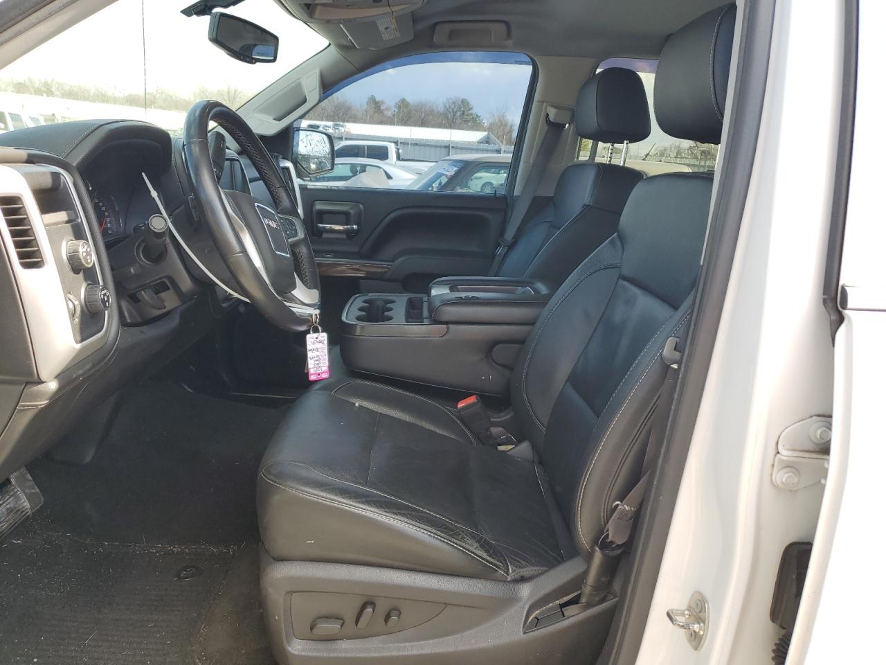 2015 GMC Sierra - Image 7