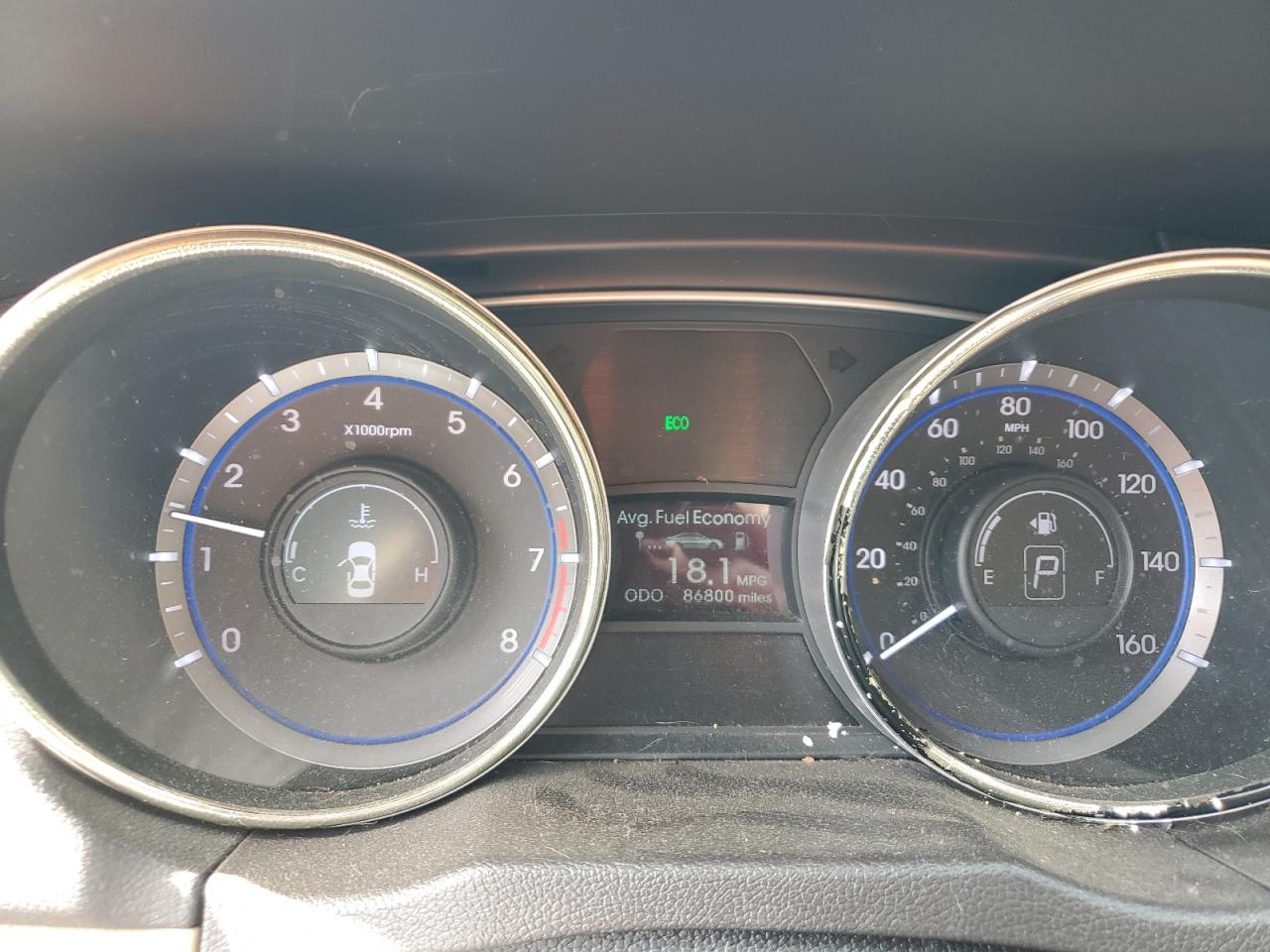 2013 Hyundai Sonata - Image 9